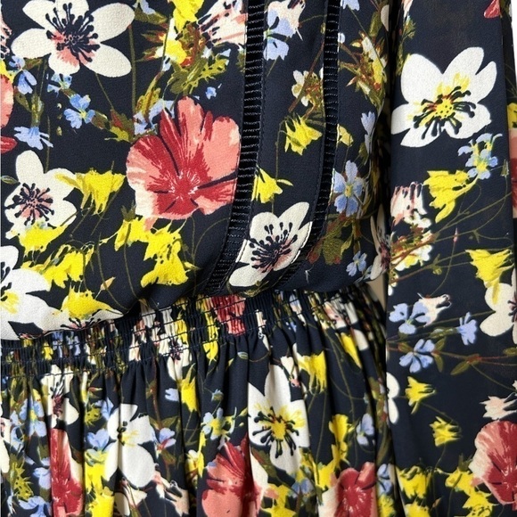 Banana Republic Black Blogger Fav Floral Valeri Long Sleeve Smocked Dress Small - Picture 9 of 16